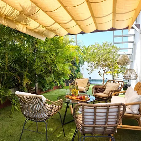 וילה Tharros, Solarium And Heated Pool